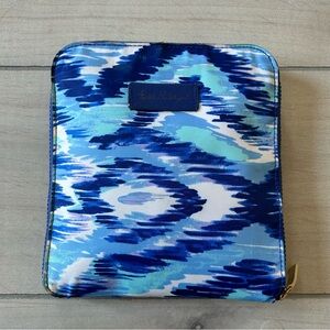 Lilly Pulitzer Getaway Packable Beach Tote Blue Waves Pattern